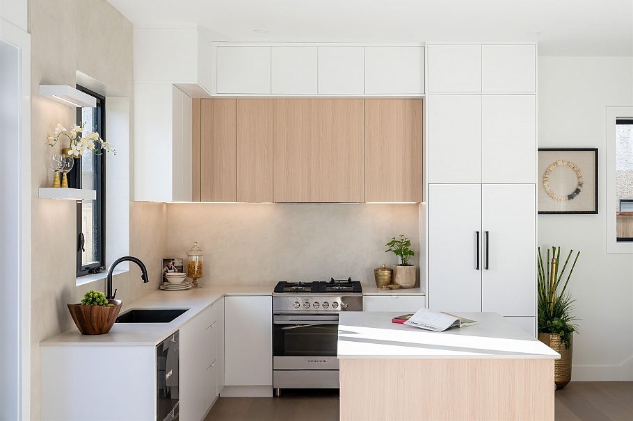 2 2474 E 21st Avenue Vancouver, BC - 13