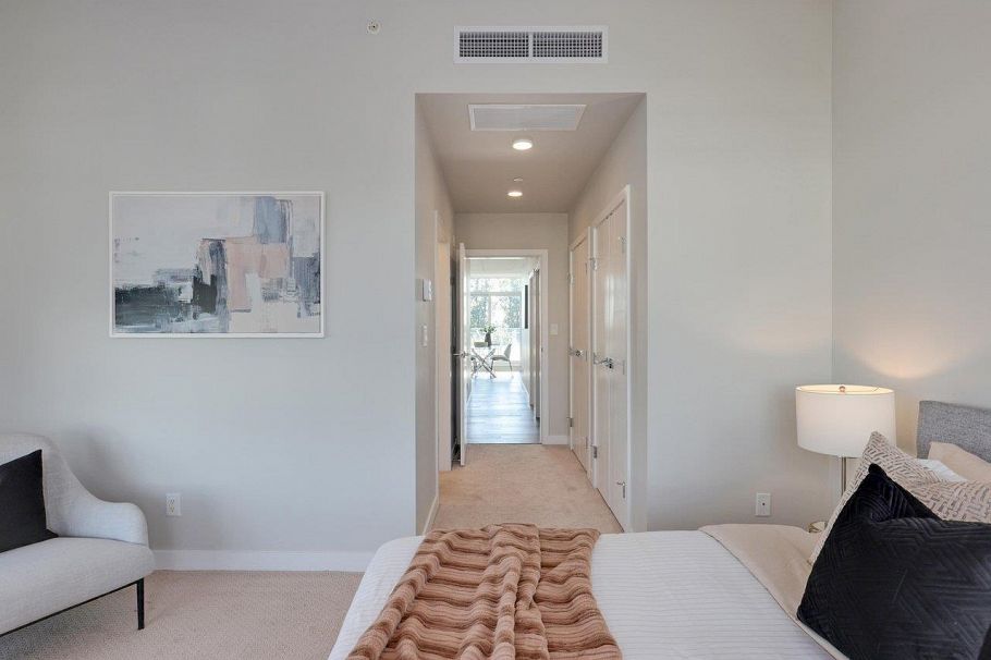 604 5033 Cambie Street Vancouver, BC - 12