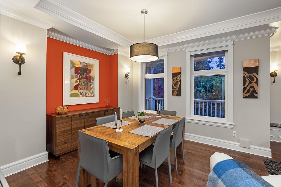 452 Tempe Crescent North Vancouver, BC - 7