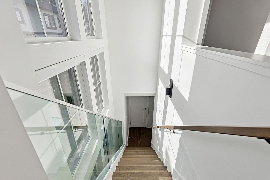 134 2070 Curling Road North Vancouver, BC - 25