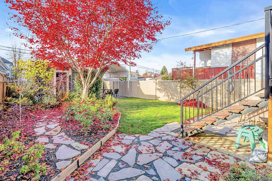 4379 Welwyn Street Vancouver, BC - 10