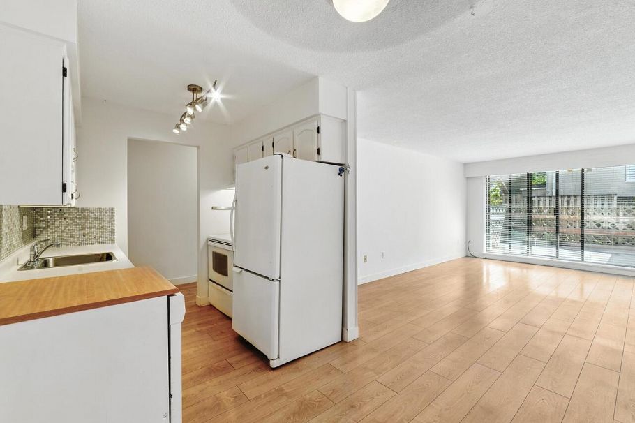 101 2910 Ontario Street Vancouver, BC - 7