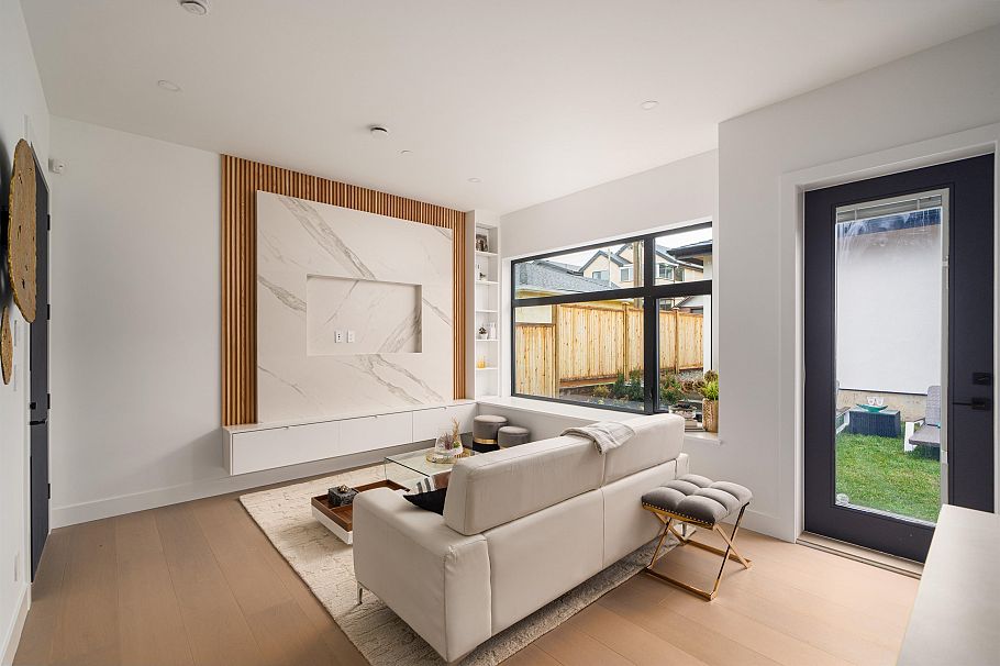 2 2474 E 21st Avenue Vancouver, BC - 6