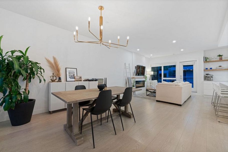 40 3596 Salal Drive North Vancouver, BC - 16