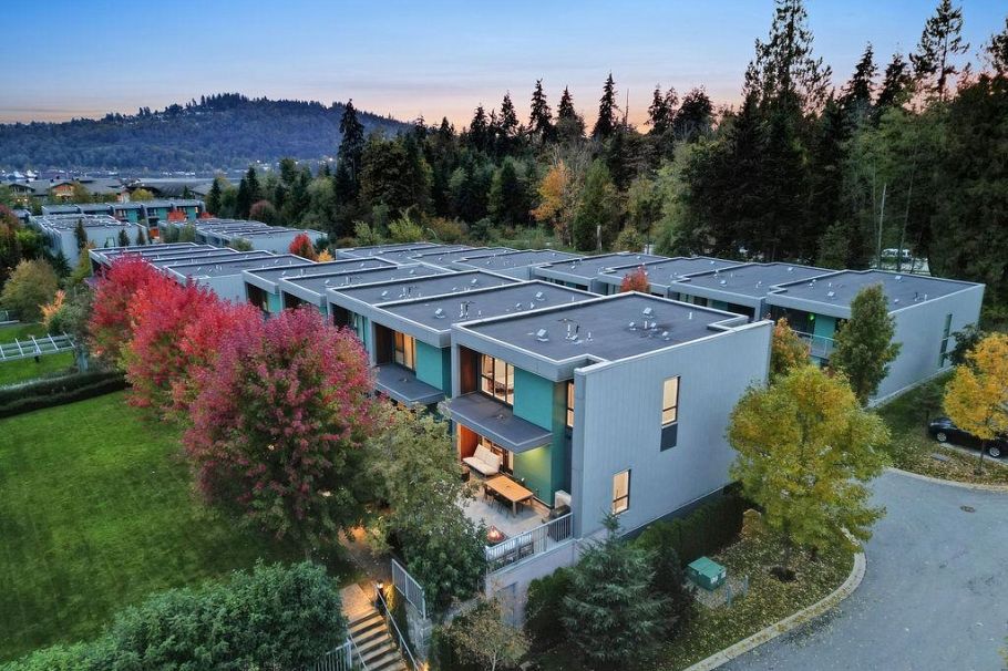 40 3596 Salal Drive North Vancouver, BC - 30