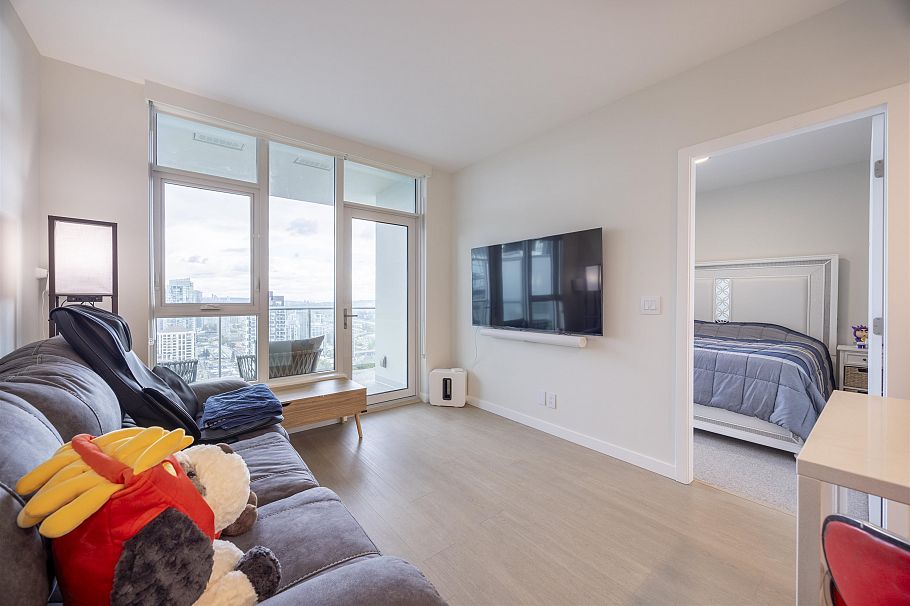 4103 2186 Gilmore Avenue Burnaby, BC - 4