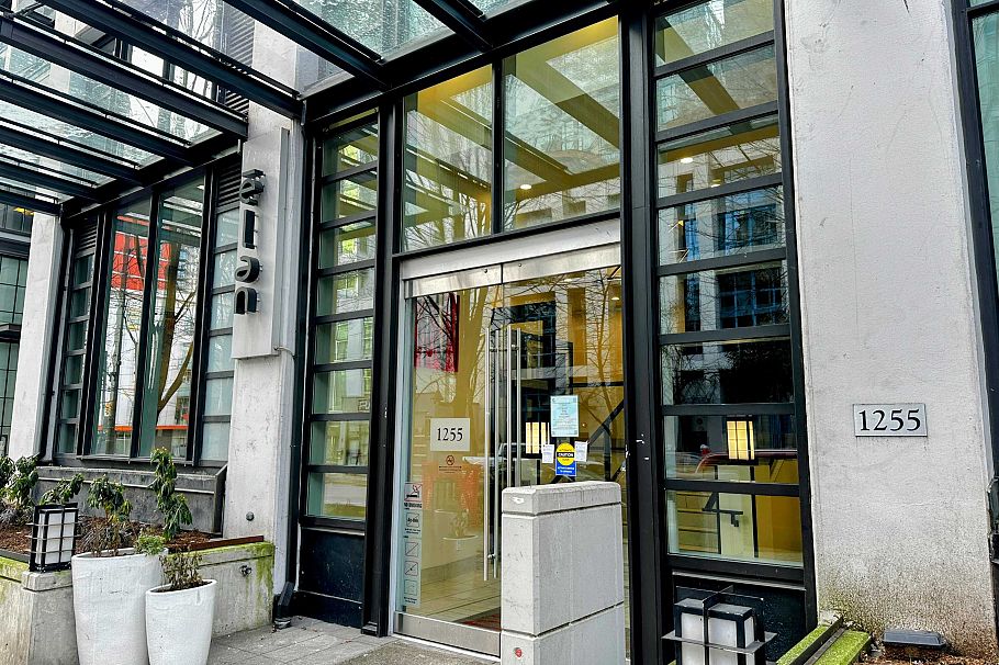 304 1255 Seymour Street Vancouver, BC - 30