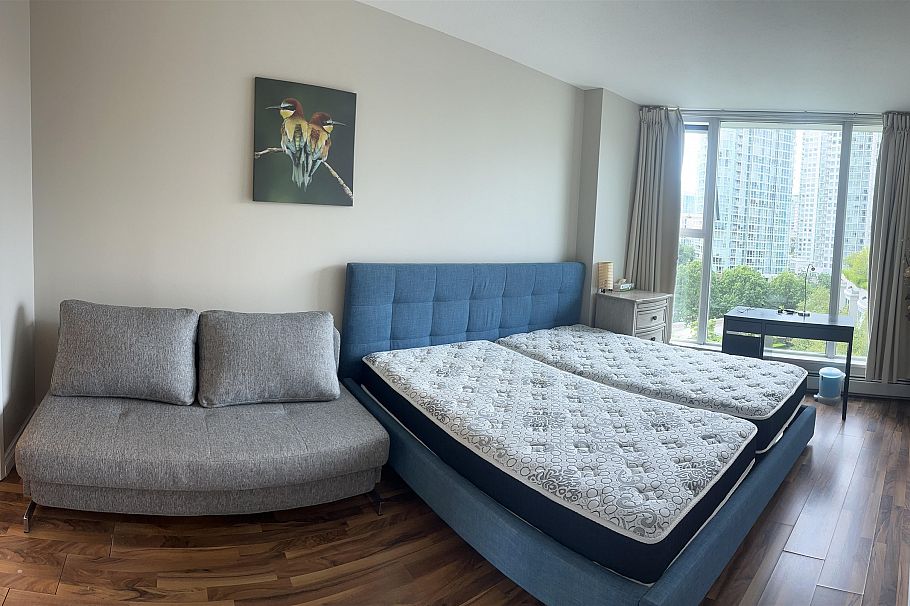 1007 1008 Cambie Street Vancouver, BC - 7