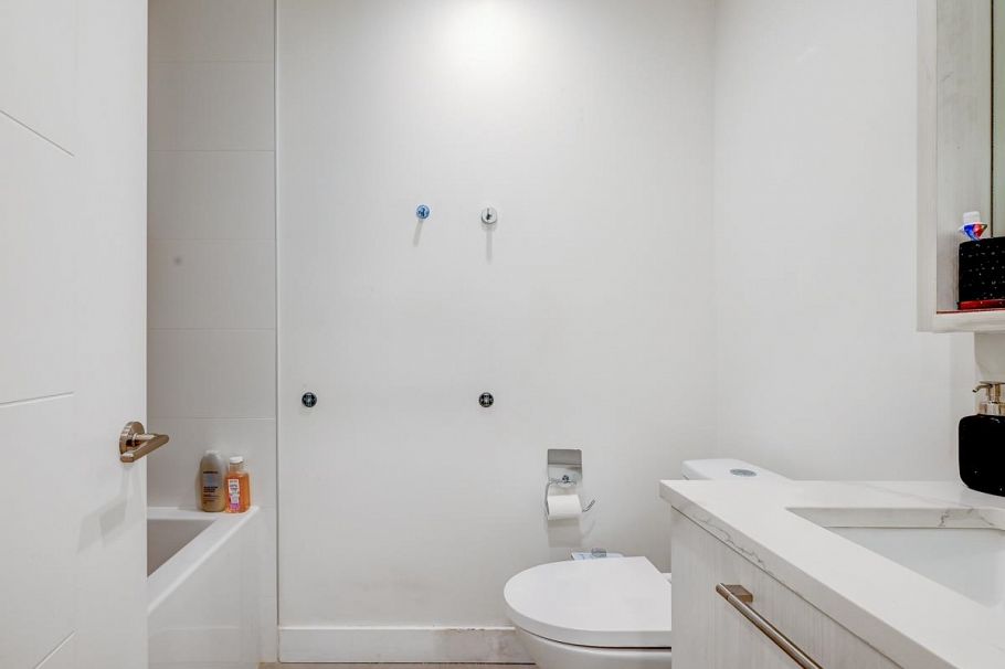 120 2035 Glenaire Drive North Vancouver, BC - 17