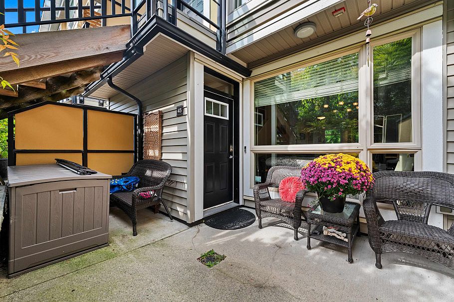 45 728 W 14th Street North Vancouver, BC - 23
