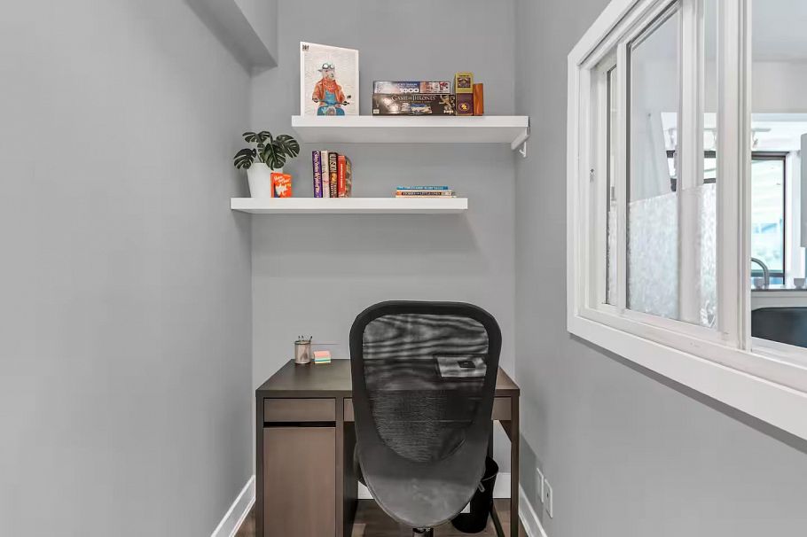 302 1238 Burrard Street Vancouver, BC - 22