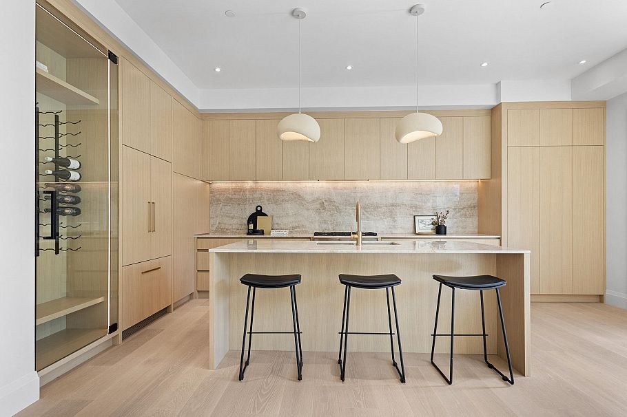 1 1243 E 27th Avenue Vancouver, BC - 6