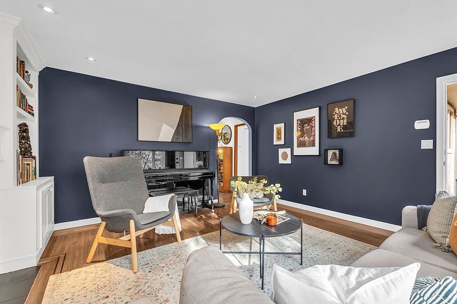 1327 E 29th Avenue Vancouver, BC - 6