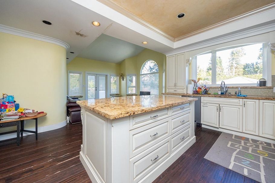 2088 Allison Road Vancouver, BC - 7