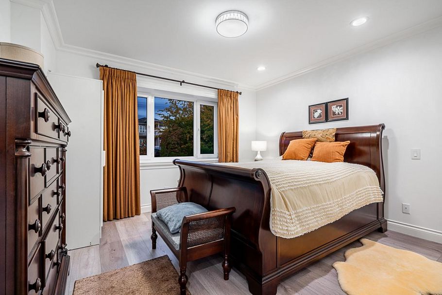 559 E 4th Street North Vancouver, BC - 14