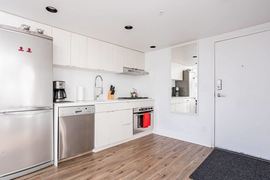 909 933 Seymour Street Vancouver, BC - 5