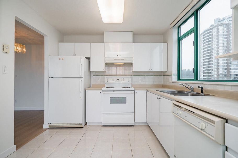 607 5899 Wilson Avenue Burnaby, BC - 10