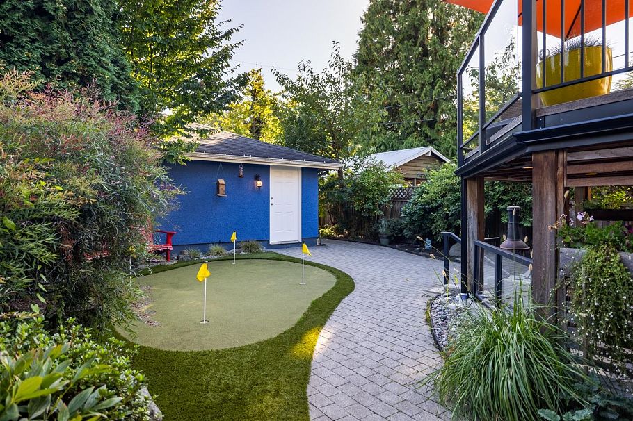 3432 W 13th Avenue Vancouver, BC - 35