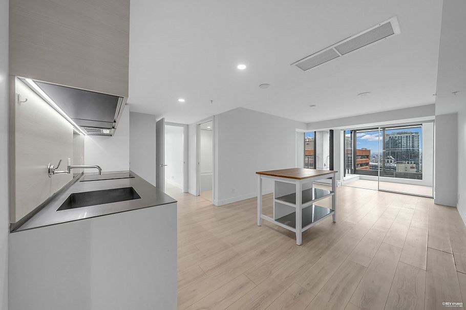 1902 1133 Hornby Street Vancouver, BC - 3