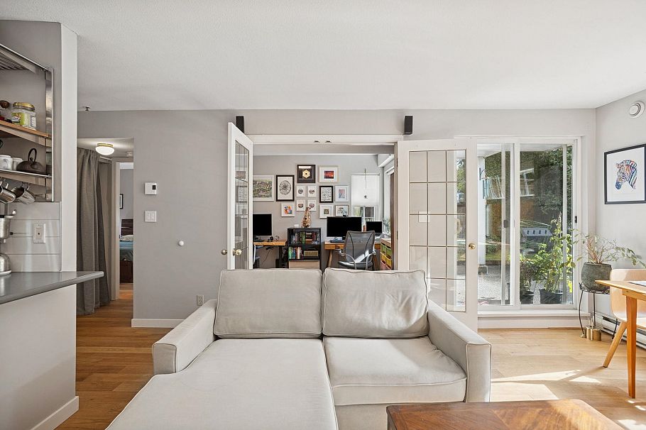 103 3199 Willow Street Vancouver, BC - 3