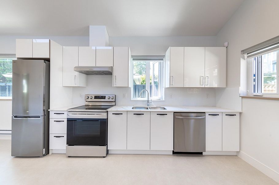 432 E 46th Avenue Vancouver, BC - 18