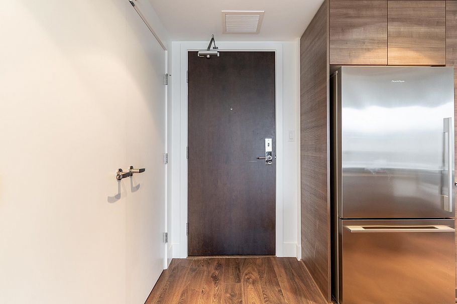 1501 1550 Fern Street North Vancouver, BC - 5