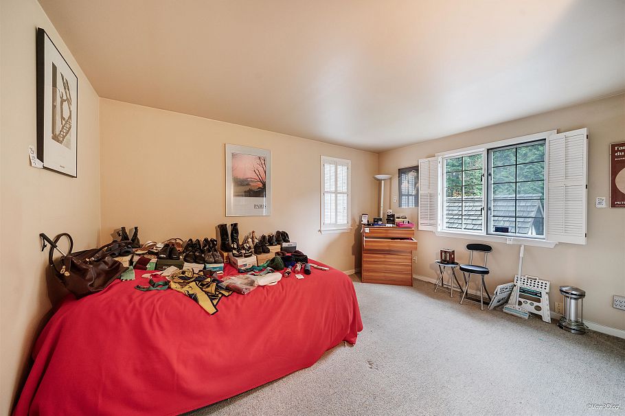 1226 Seymour Boulevard North Vancouver, BC - 24