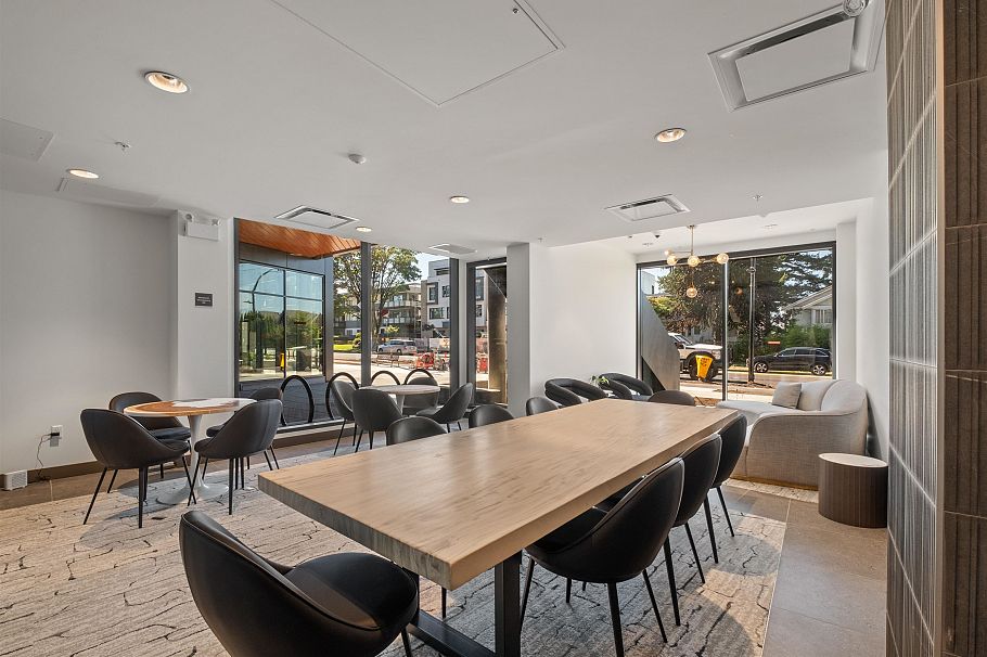 365 422 E 3rd Street North Vancouver, BC - 26