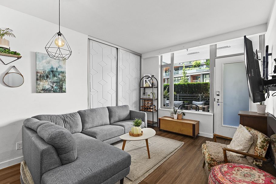 101 1661 Quebec Street Vancouver, BC - 4