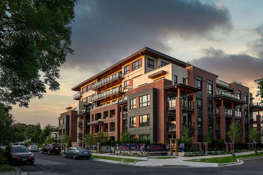 406 2550 Garden Drive Vancouver, BC - 24