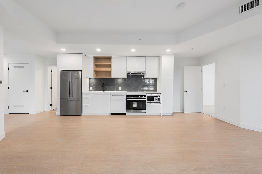 361 422 E 3rd Street North Vancouver, BC - 15