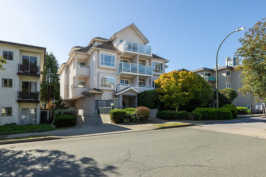 303 788 E 8th Avenue Vancouver, BC - 1