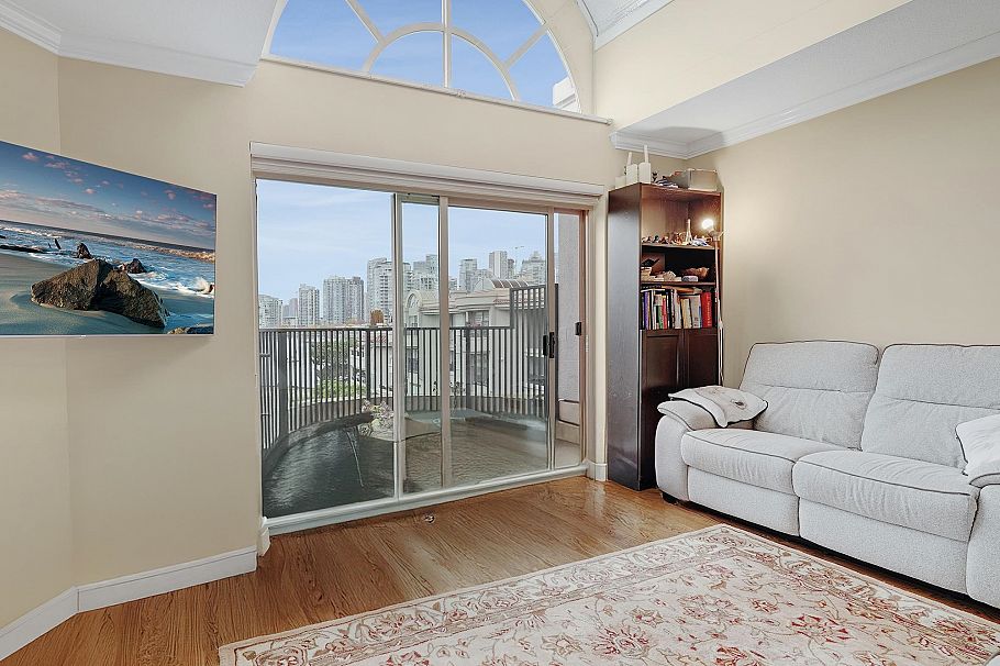 405 1869 Spyglass Place Vancouver, BC - 2