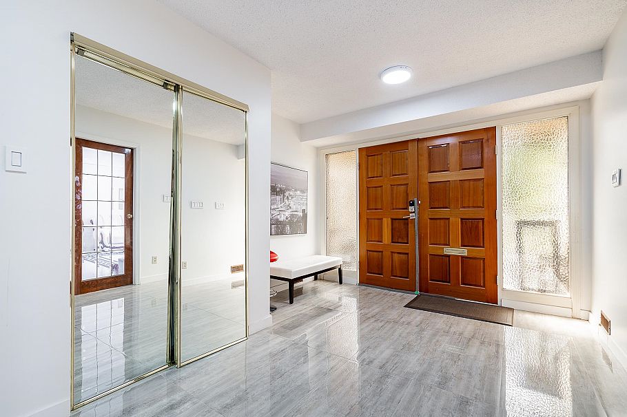 2940 Dresden Way North Vancouver, BC - 4