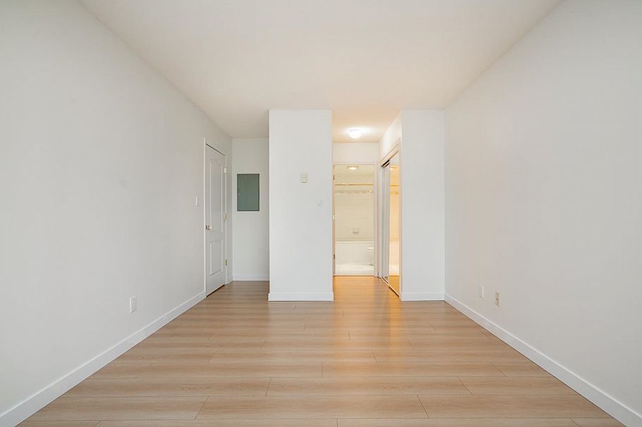 607 5899 Wilson Avenue Burnaby, BC - 17