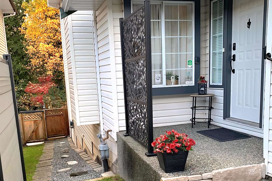 1935 Westview Drive North Vancouver, BC - 2