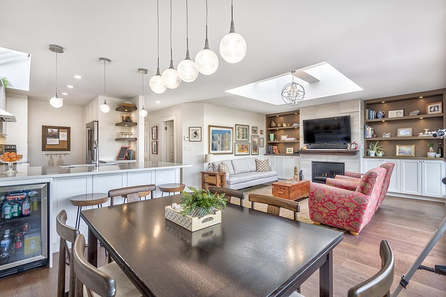 1251 W 7th Avenue Vancouver, BC - 9