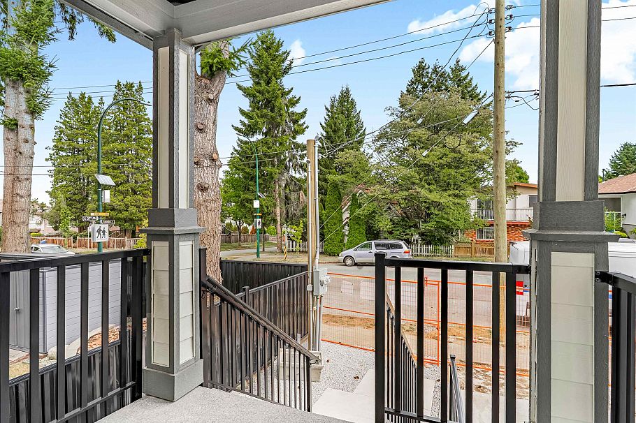 1 5221 Clarendon Street Vancouver, BC - 30