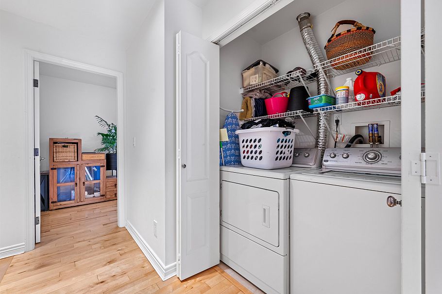 6 2688 Mountain Highway North Vancouver, BC - 12