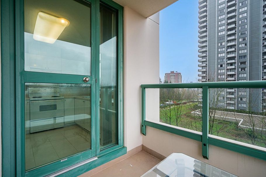 607 5899 Wilson Avenue Burnaby, BC - 25