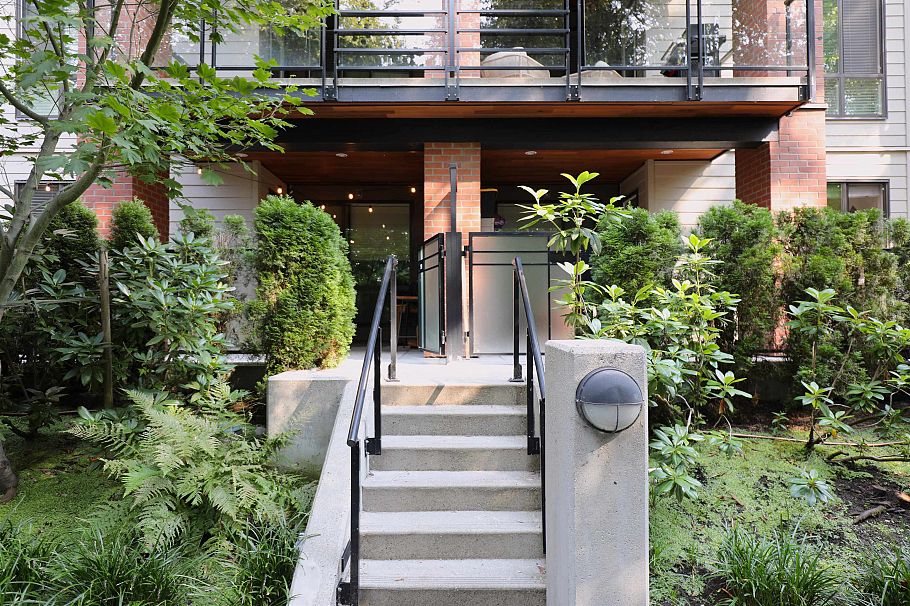 123 723 W 3rd Street North Vancouver, BC - 23