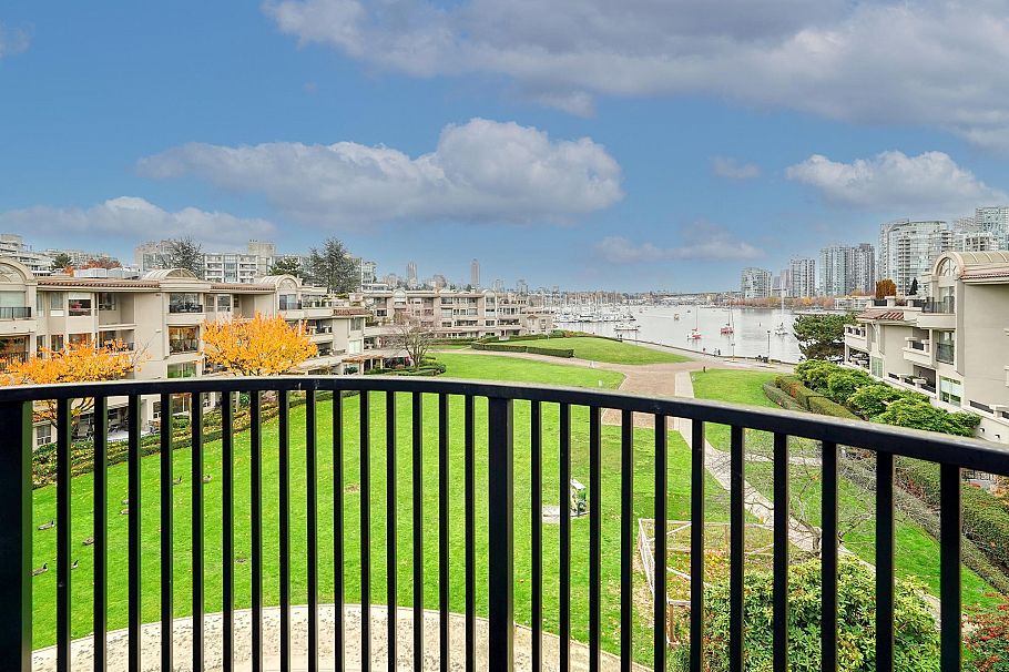 405 1869 Spyglass Place Vancouver, BC - 4