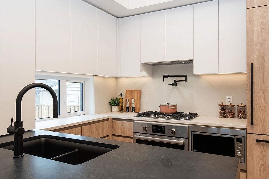 4150 Columbia Street Vancouver, BC - 13