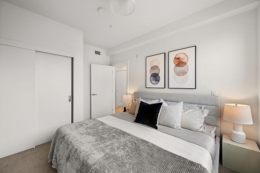 406 2550 Garden Drive Vancouver, BC - 10