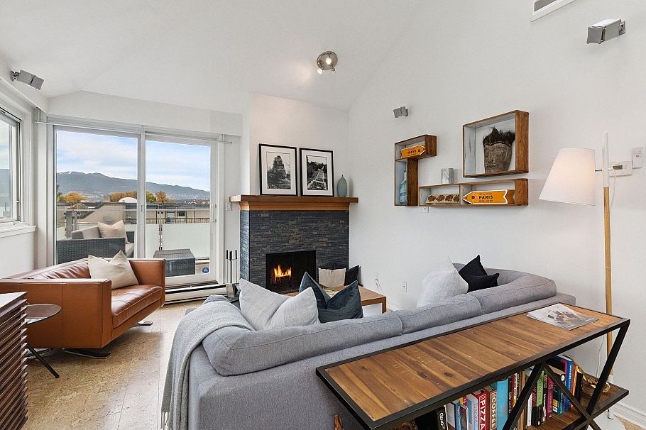 202 1633 Yew Street Vancouver, BC - 14