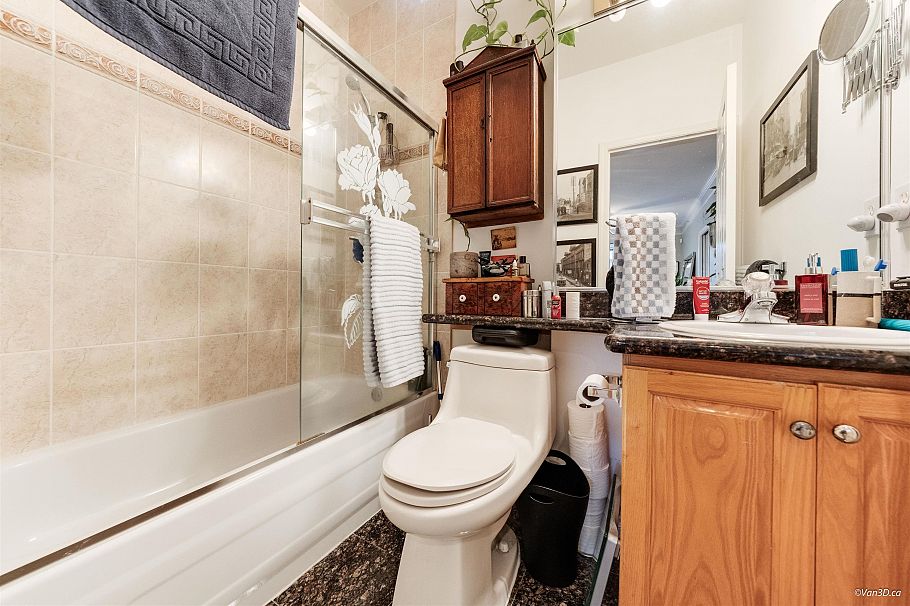 5093 Highgate Street Vancouver, BC - 17