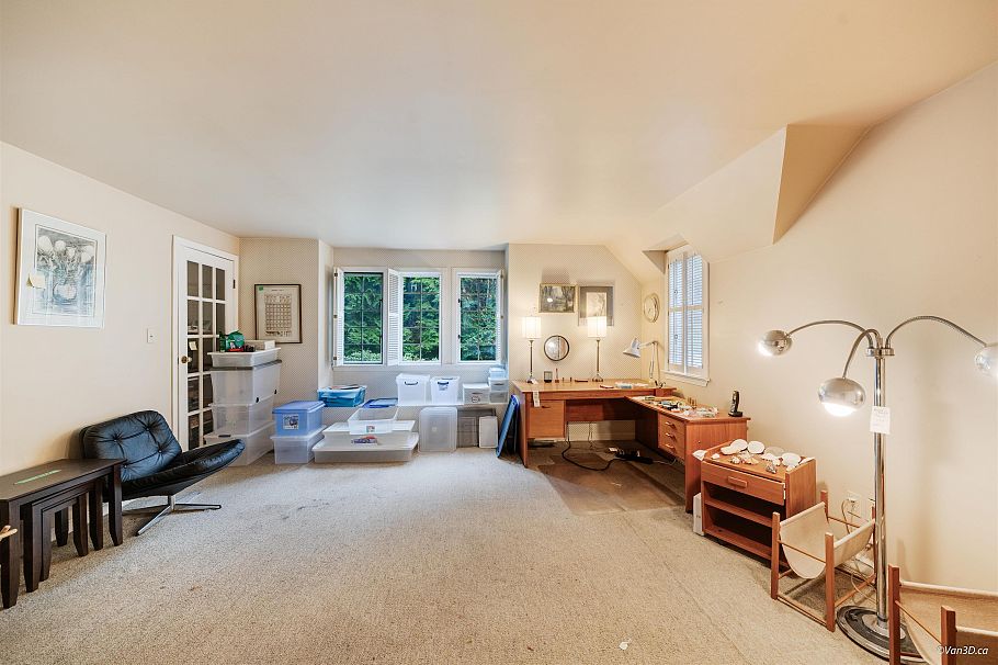 1226 Seymour Boulevard North Vancouver, BC - 26