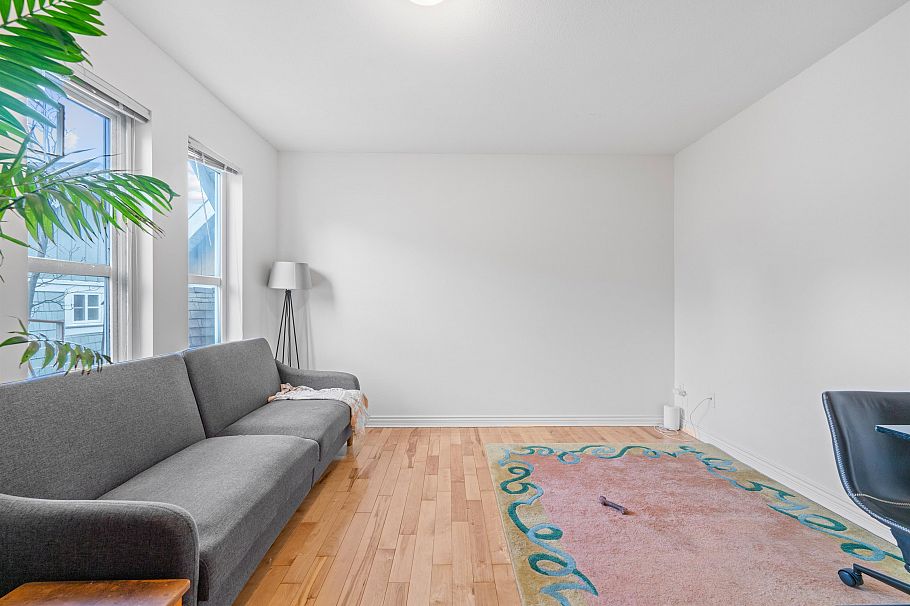 6 2688 Mountain Highway North Vancouver, BC - 9