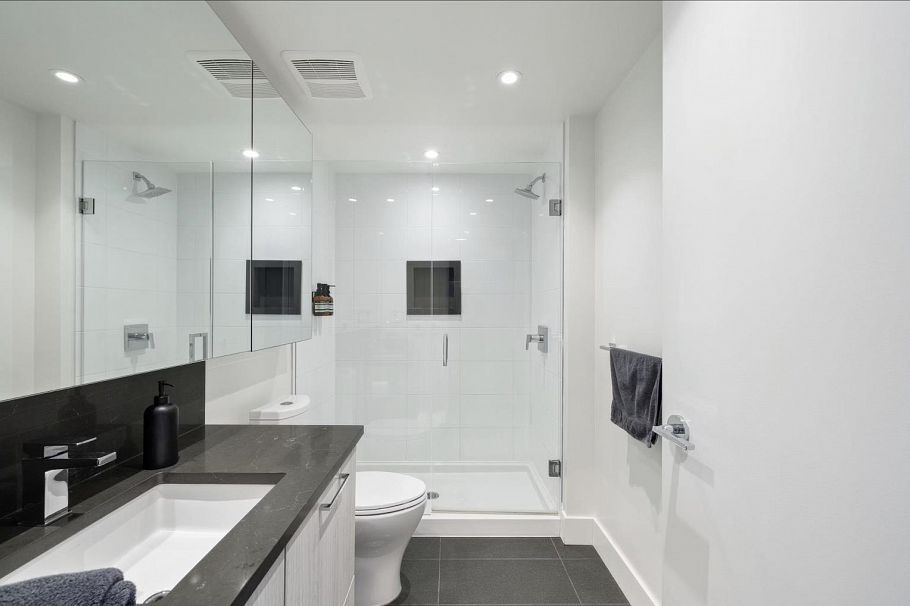 409 3581 E Kent Avenue North Vancouver, BC - 13