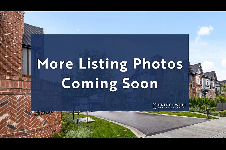 1998 Purcell Way North Vancouver, BC - 1